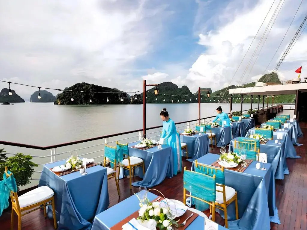 Khách sạn Amanda Luxury Lan Hạ Hạ Long