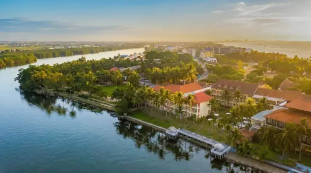 M Village Resort Riverbeach Hội An