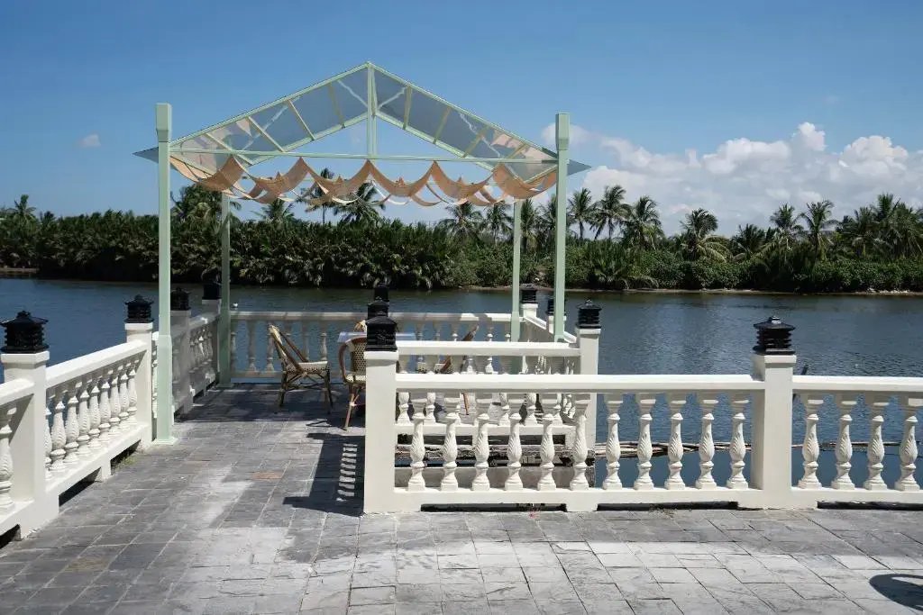 M Village Resort Riverbeach Hội An