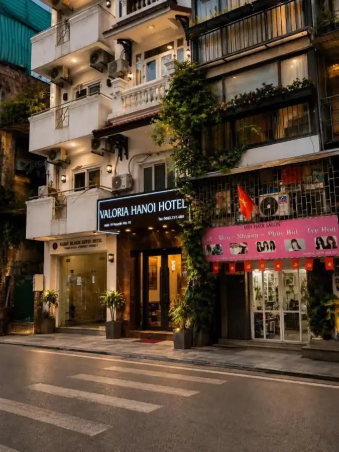 Khách sạn Valoria Premium Hanoi Hotel and Travel Hà Nội