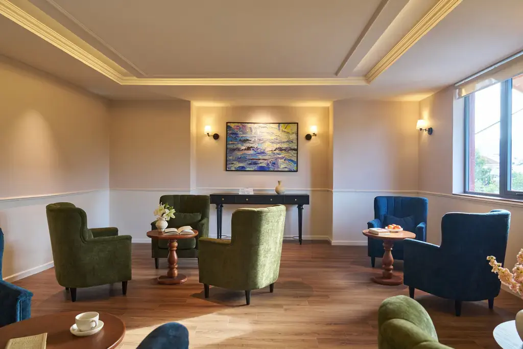 Khách sạn M Village Premier Hotel Xuân Hương Lakeside Đà Lạt