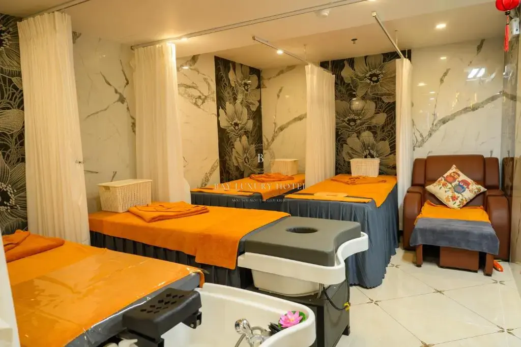 Khách sạn Bay Luxury Boutique Hotel & Spa Hà Nội