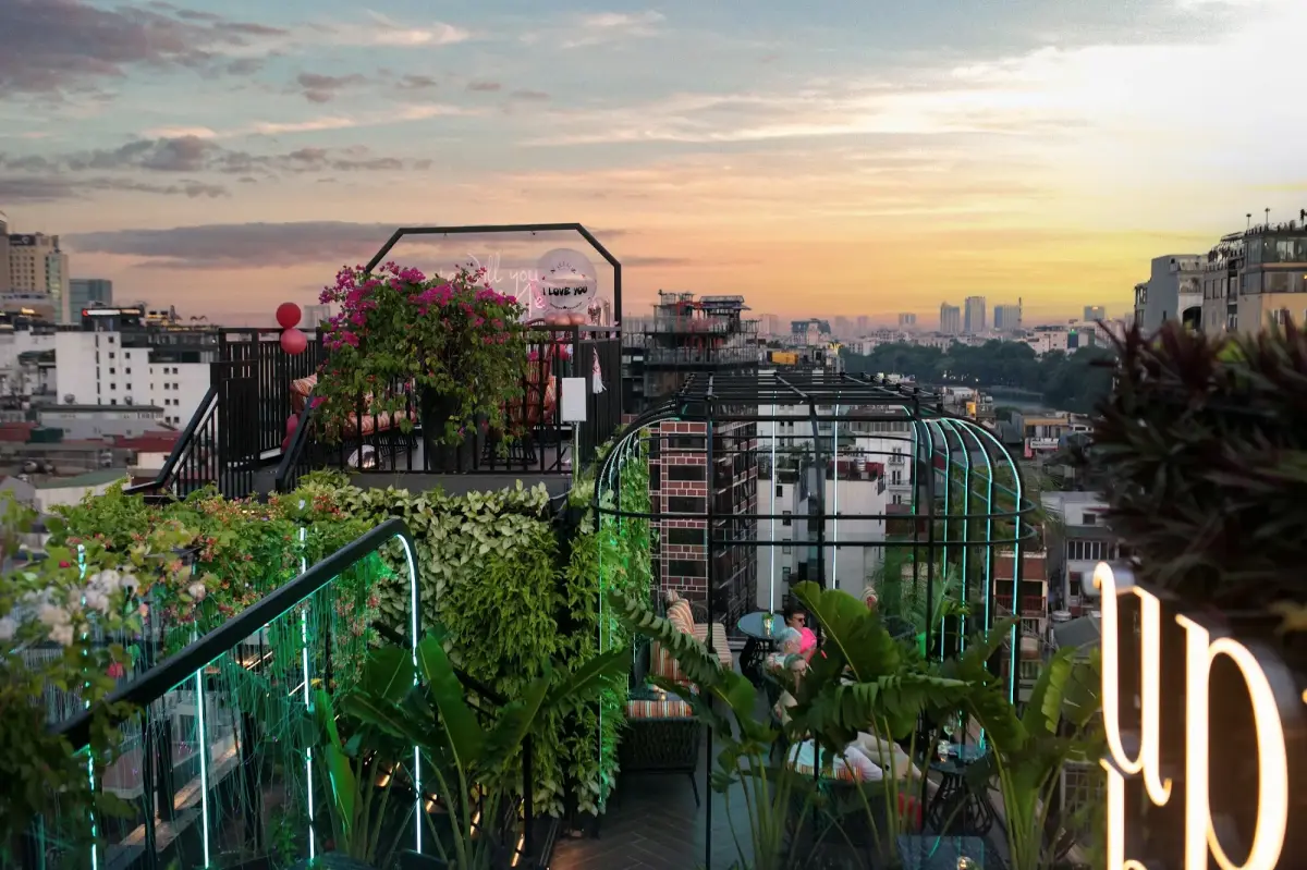 Khách sạn MAY DE VILLE Crown Hotel Hà Nội
