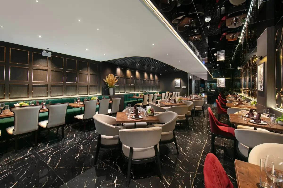 Khách sạn MAY DE VILLE Crown Hotel Hà Nội