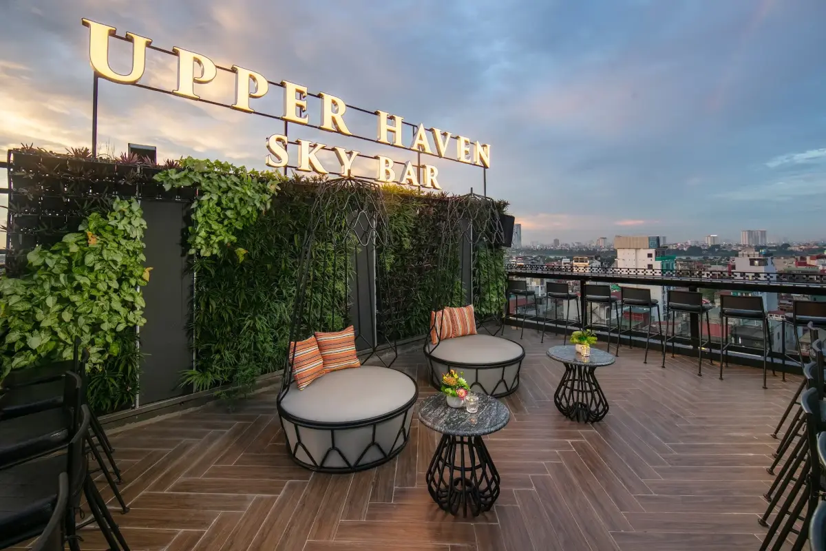 Khách sạn MAY DE VILLE Crown Hotel Hà Nội