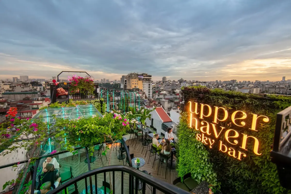 Khách sạn MAY DE VILLE Crown Hotel Hà Nội