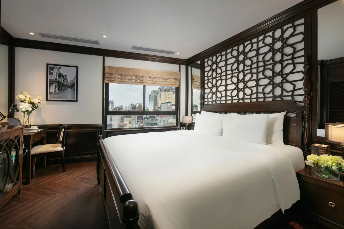 Khách sạn MAY DE VILLE Crown Hotel Hà Nội