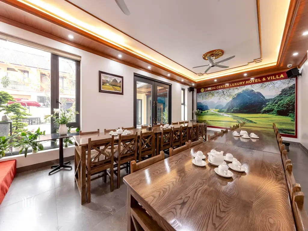 Khách sạn Tam Coc Center Luxury Hotel & Villa Ninh Bình