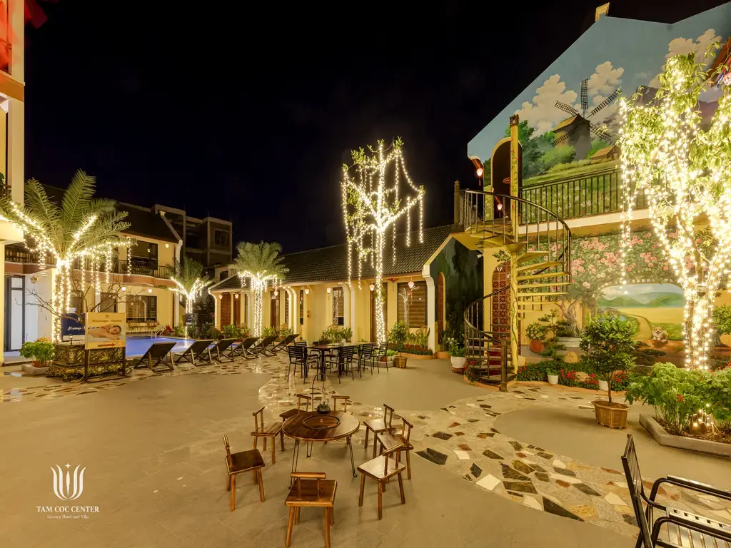 Khách sạn Tam Coc Center Luxury Hotel & Villa Ninh Bình