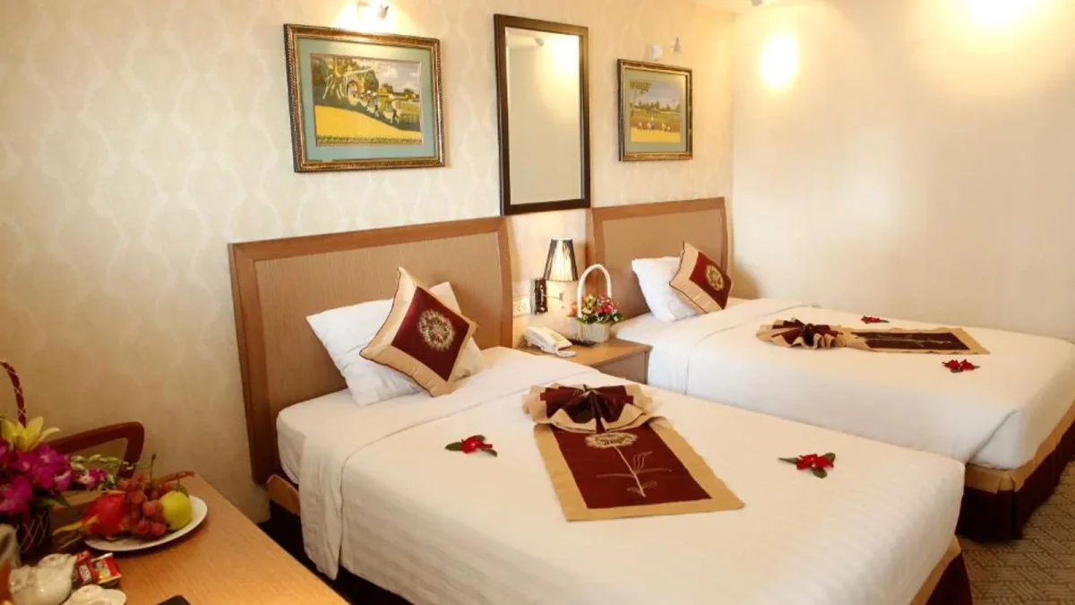Khách sạn Lenid De Hồ Gươm Hotel Hà Nội