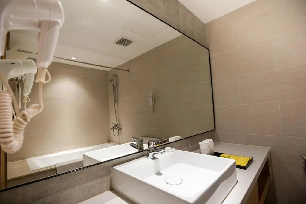 Khách sạn Hạ Long Pearl Hotel
