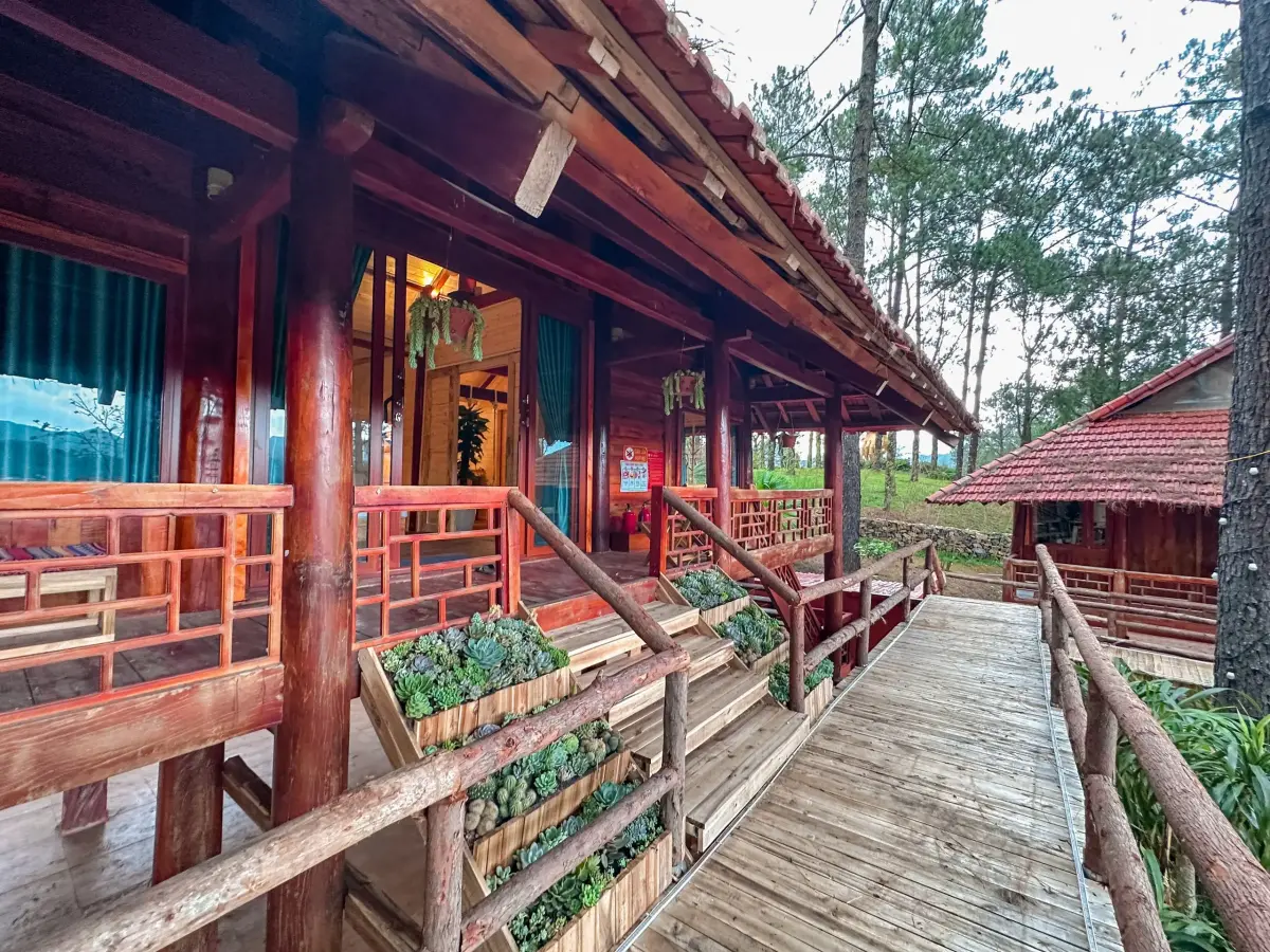 Phoenix Mộc Châu Resort