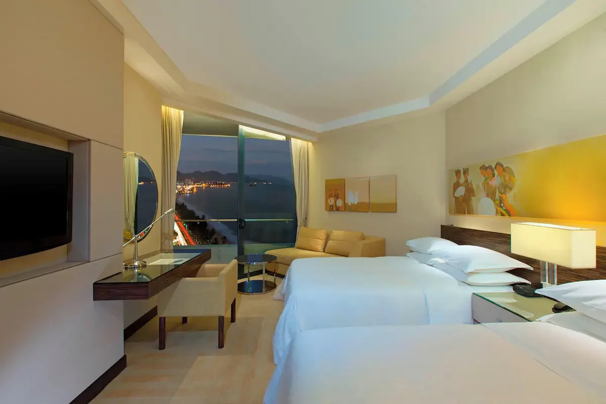 Khách sạn Sheraton Nha Trang Hotel & Spa