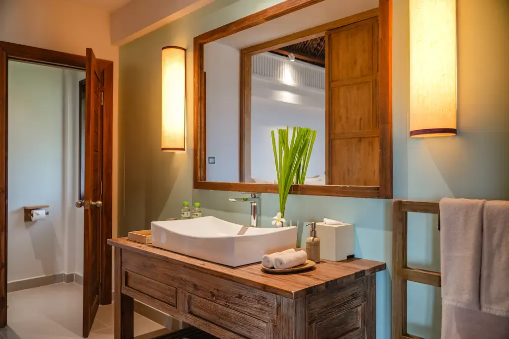 Crown Retreat Resort Quy Nhơn Bình Định