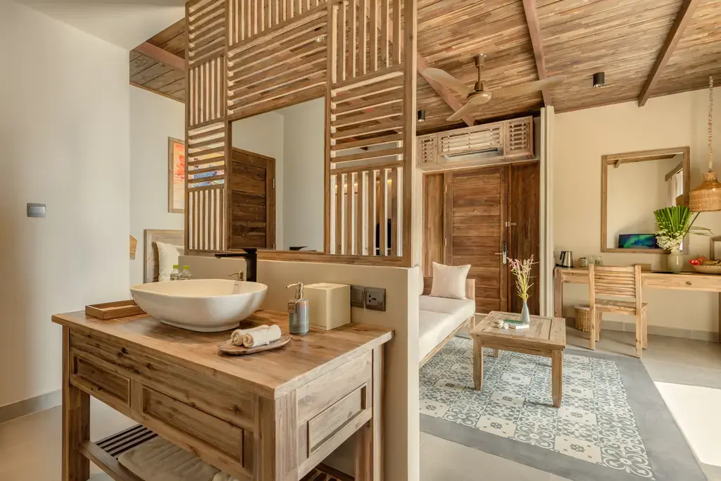 Crown Retreat Resort Quy Nhơn Bình Định