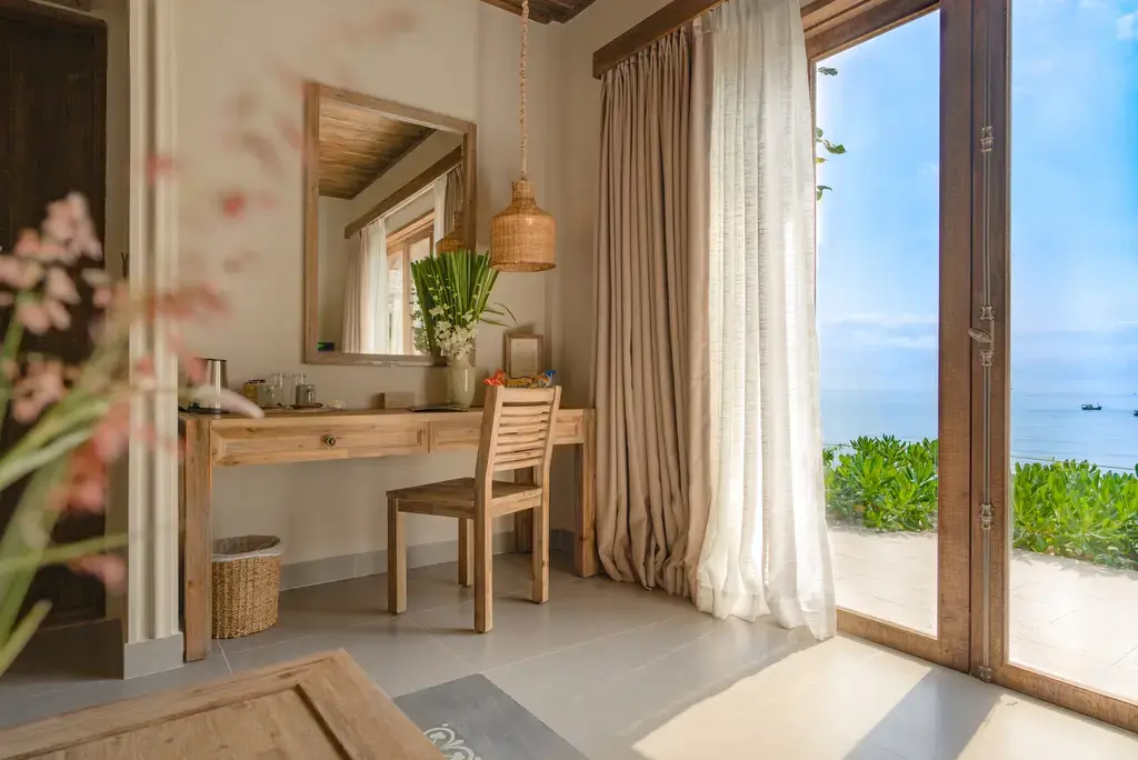 Crown Retreat Resort Quy Nhơn Bình Định