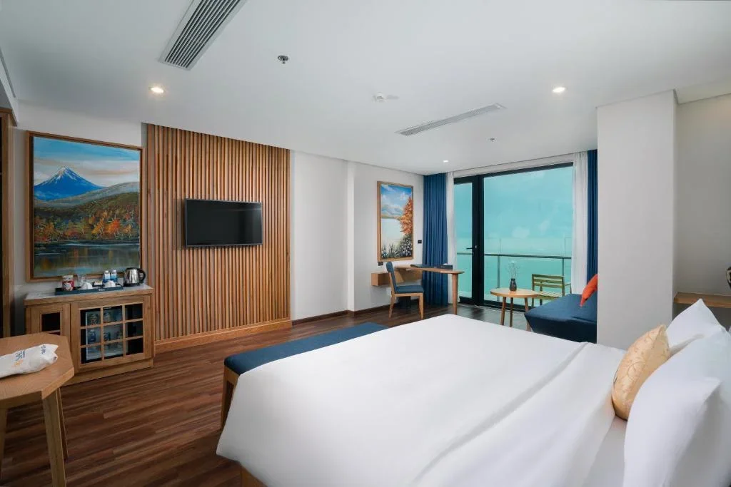 Khách sạn Sala Đà Nẵng Beach Hotel
