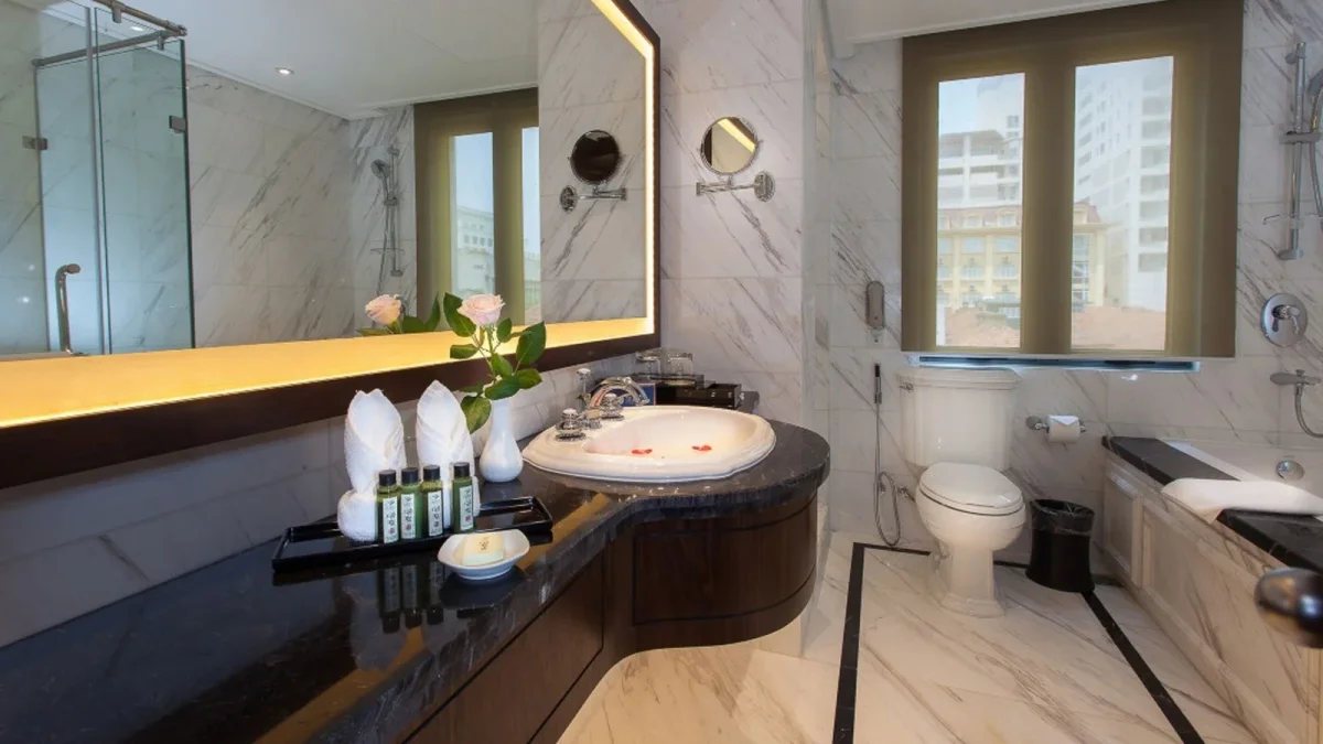 Khách sạn The Lapis Hà Nội Hotel