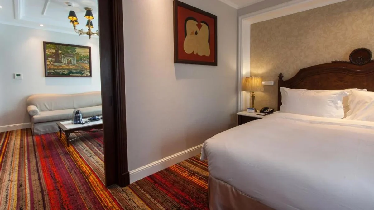 Khách sạn The Lapis Hà Nội Hotel