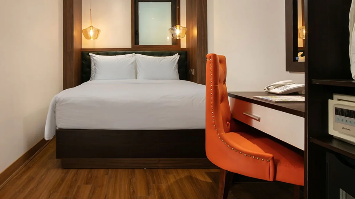 Khách sạn Aurora Hotels & Travel Hà Nội