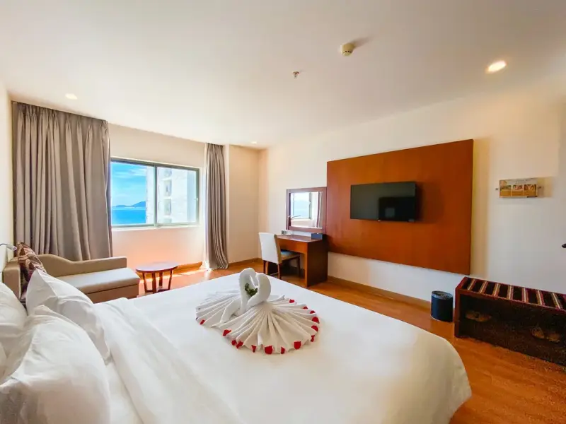 Khách sạn Galina Hotel & Spa Nha Trang - Deluxe Partial Sea View With Window