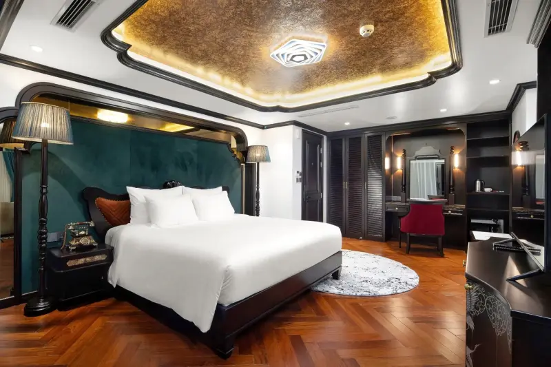 Du thuyền Catherine Cruises Hạ Long - Royal Suite