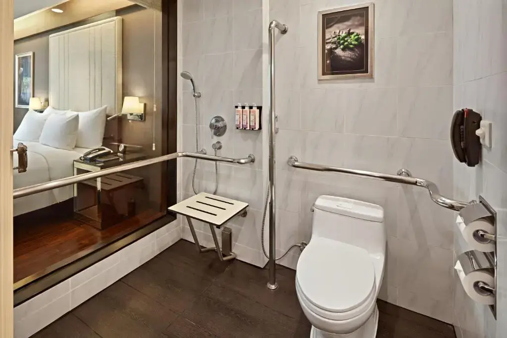Khách sạn Movenpick Hà Nội Hotel