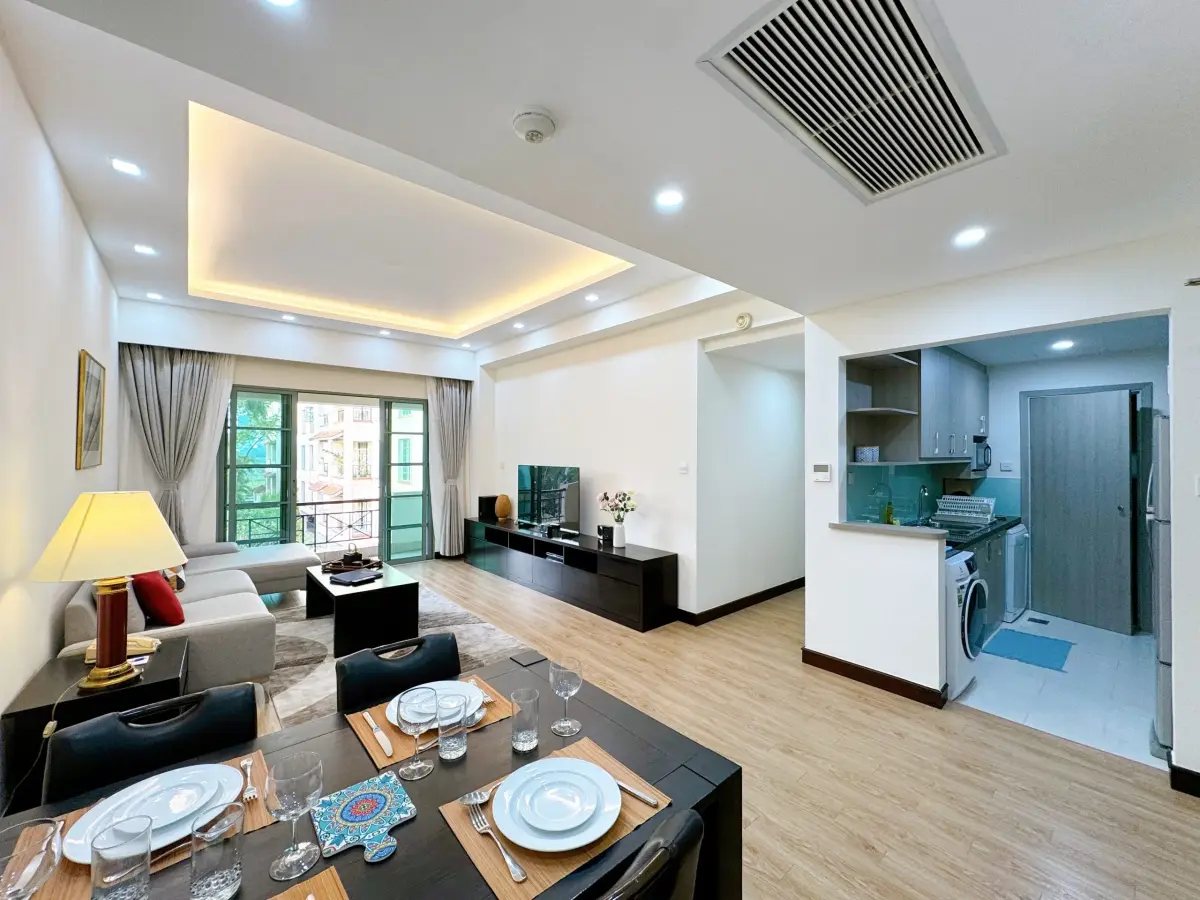Khách sạn Diamond Westlake Suites Hanoi Hà Nội