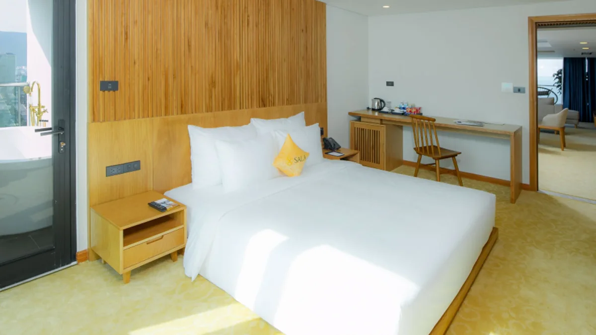 Khách sạn Sala Đà Nẵng Beach Hotel