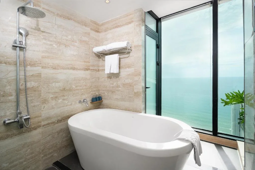 Khách sạn Sala Đà Nẵng Beach Hotel