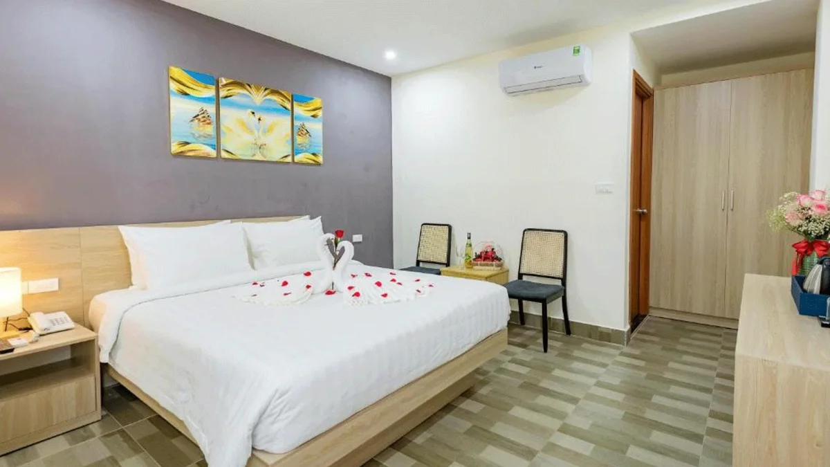 Khách sạn Cát Bà Violet Hotel