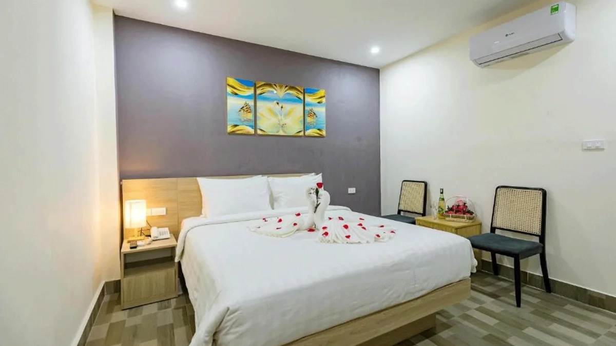 Khách sạn Cát Bà Violet Hotel