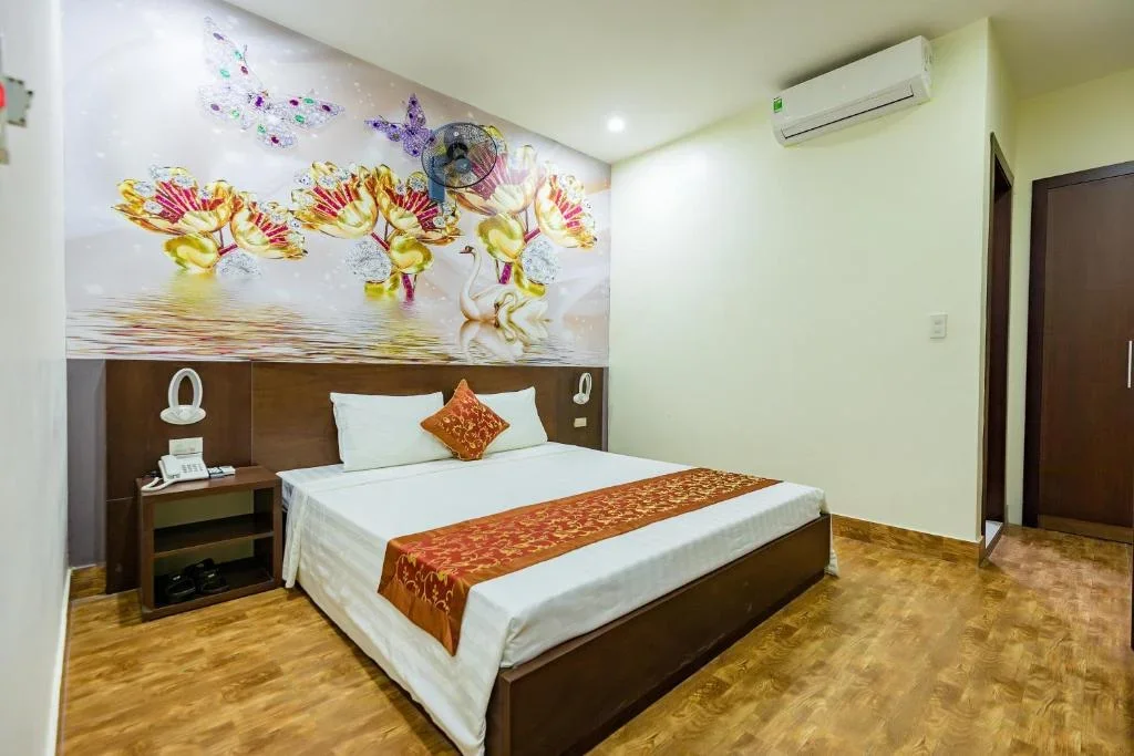 Khách sạn Cát Bà Violet Hotel