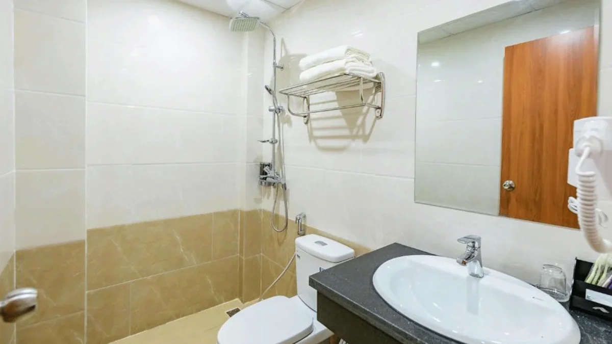 Khách sạn Cát Bà Violet Hotel