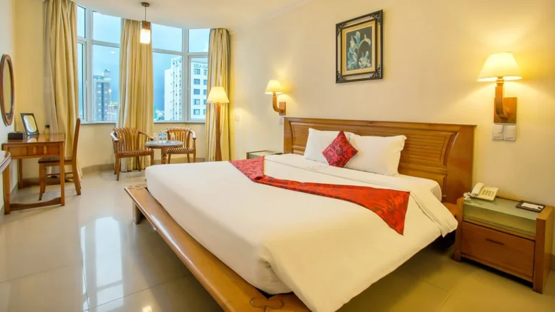Khách sạn Golden Sea Đà Nẵng Hotel - Deluxe Double room with city view