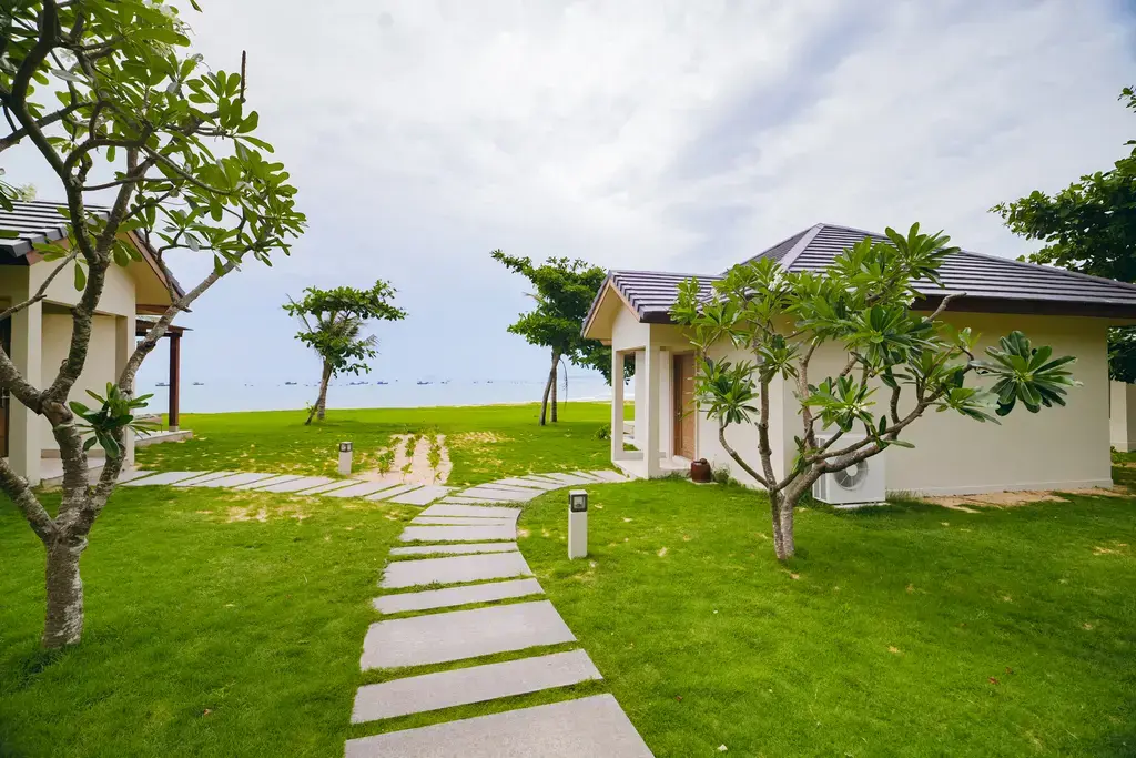 Crown Retreat Resort Quy Nhơn Bình Định