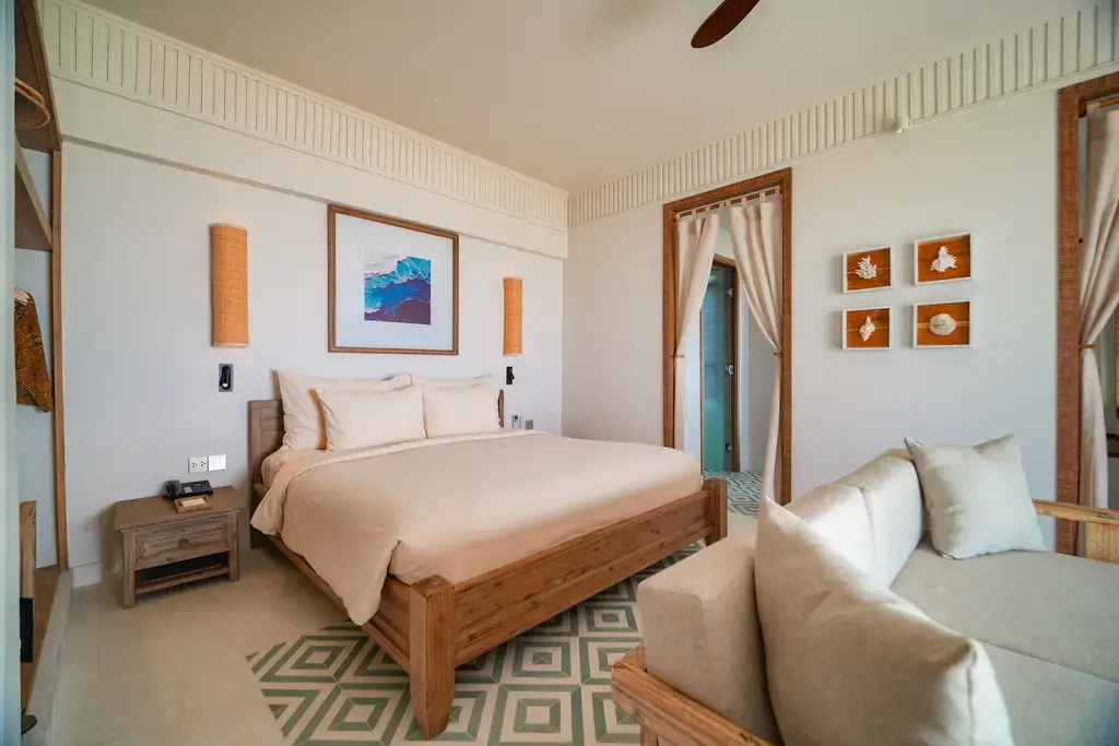 Crown Retreat Resort Quy Nhơn Bình Định