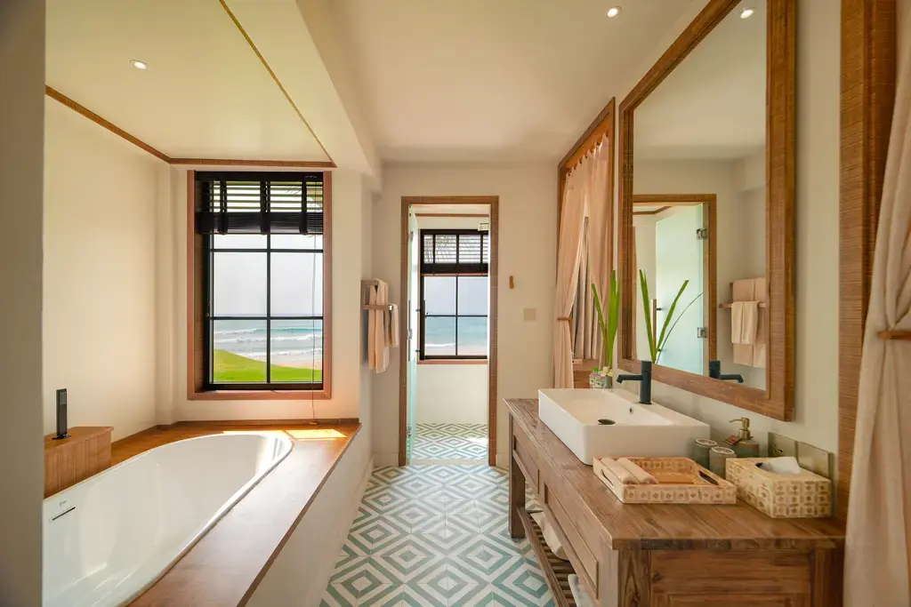 Crown Retreat Resort Quy Nhơn Bình Định