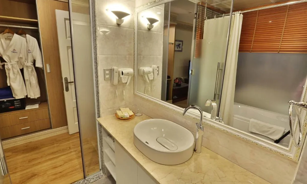 Khách sạn Lotus Sài Gòn Hotel Hồ Chí Minh