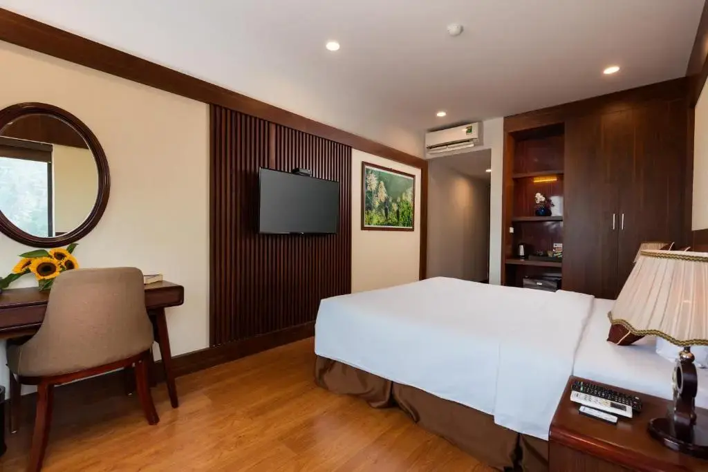 Khách sạn Liberty Hall Tam Cốc Hotel & Villa Ninh Bình