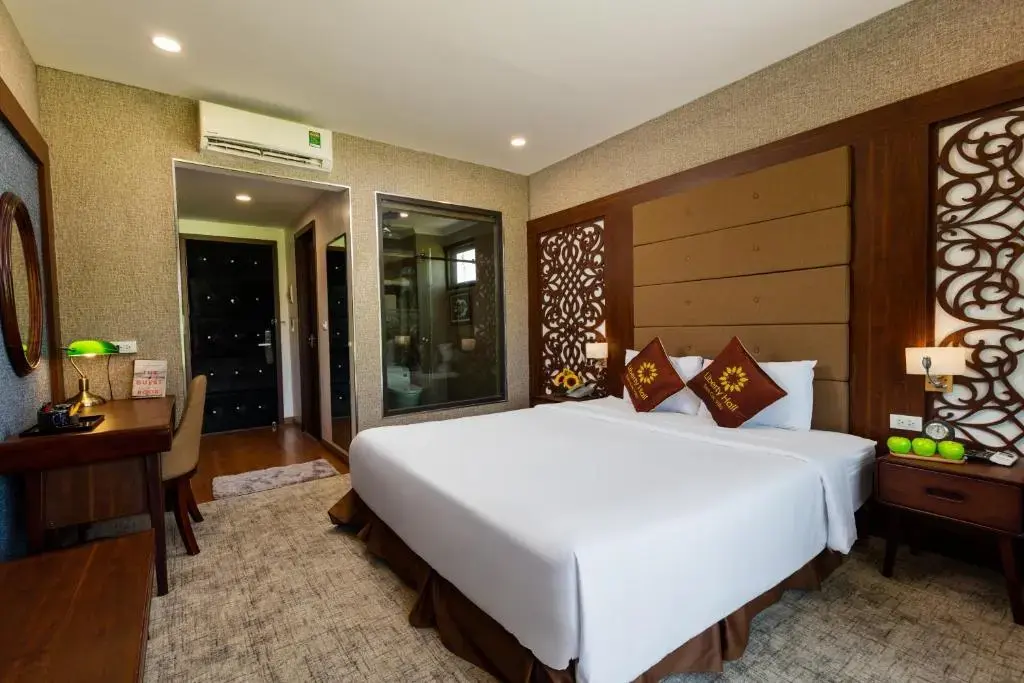 Khách sạn Liberty Hall Tam Cốc Hotel & Villa Ninh Bình