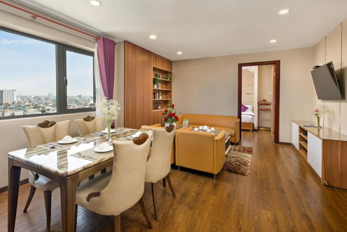 Khách sạn Lavender Riverside Hotel Đà Nẵng