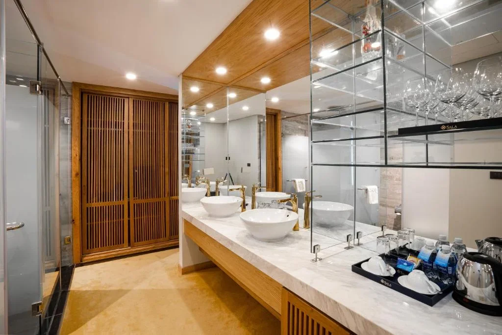 Khách sạn Sala Đà Nẵng Beach Hotel