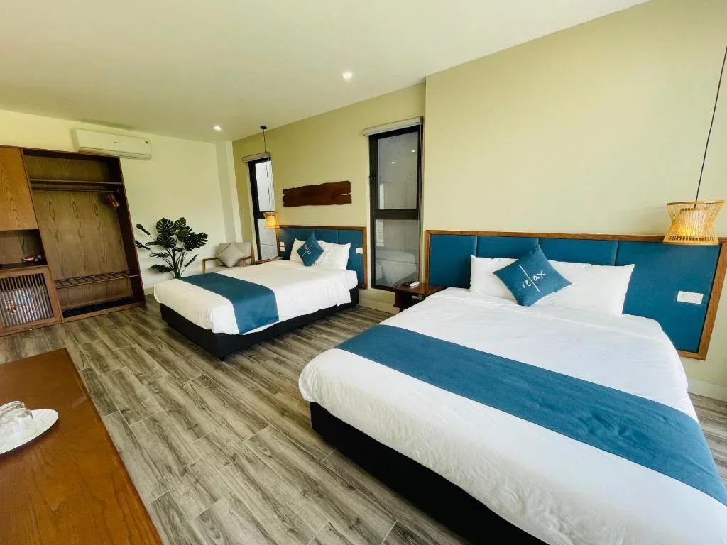 Khách sạn The Light Hotel Hạ Long