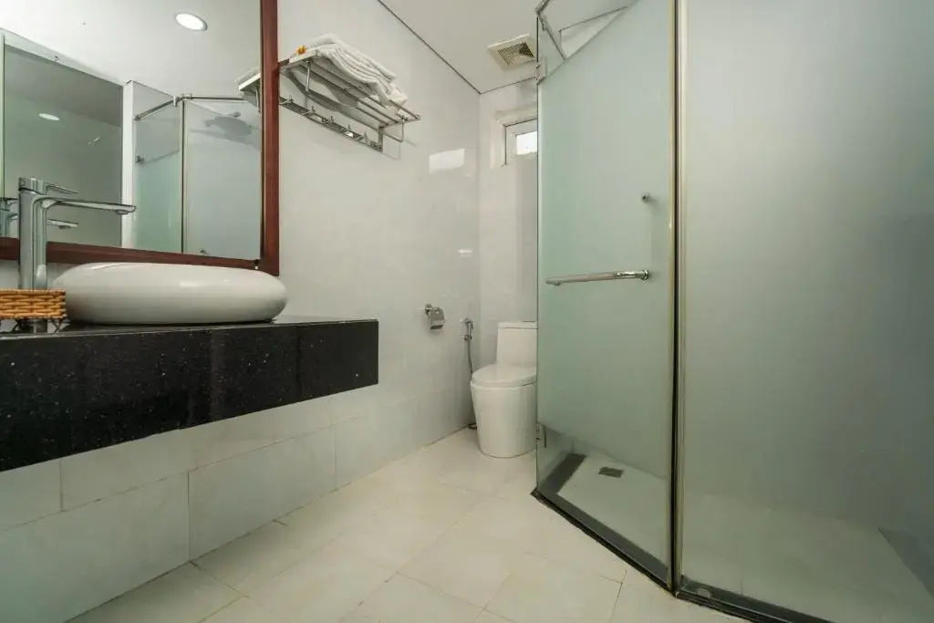 Khách sạn Crystal Hotel Đà Nẵng