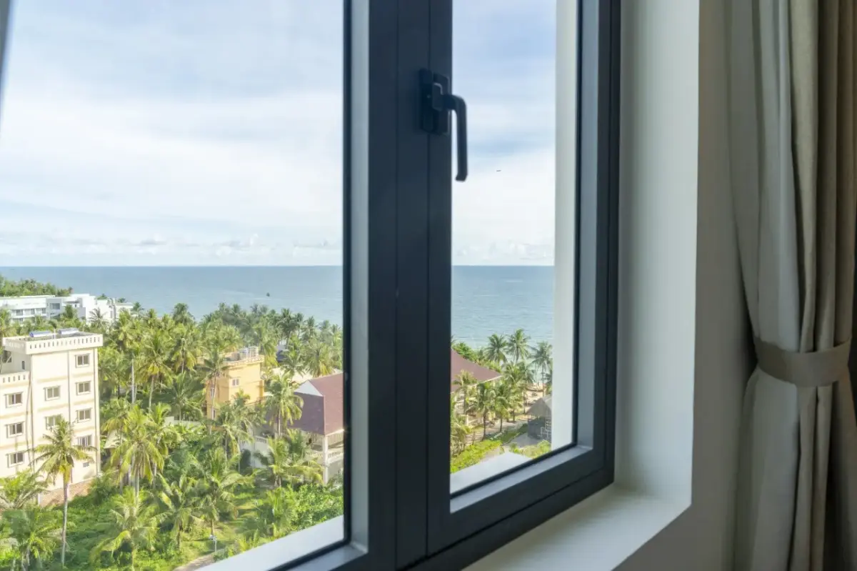 Khách sạn The Tahiti Beach Hotel & Resort Phú Quốc