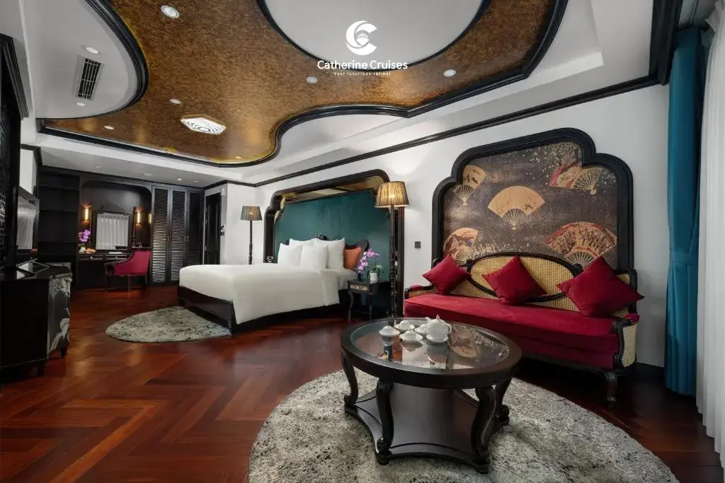 Du thuyền Catherine Cruises Hạ Long