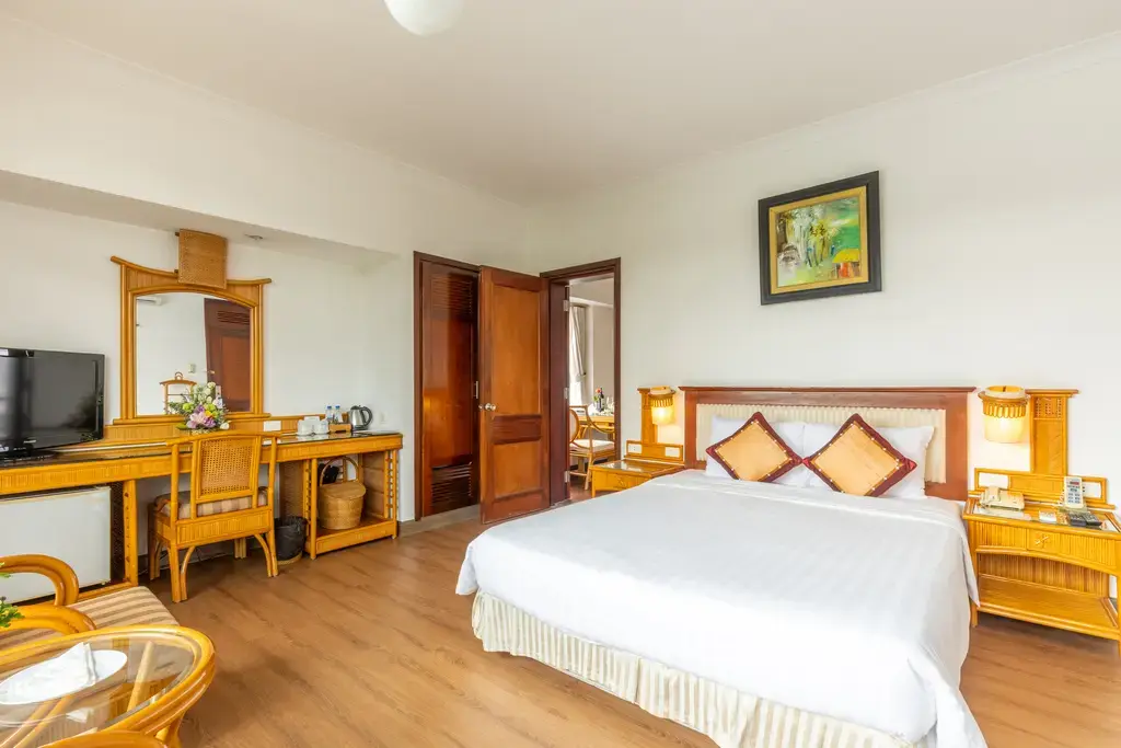 Khách sạn Thắng Lợi Hotel Hà Nội