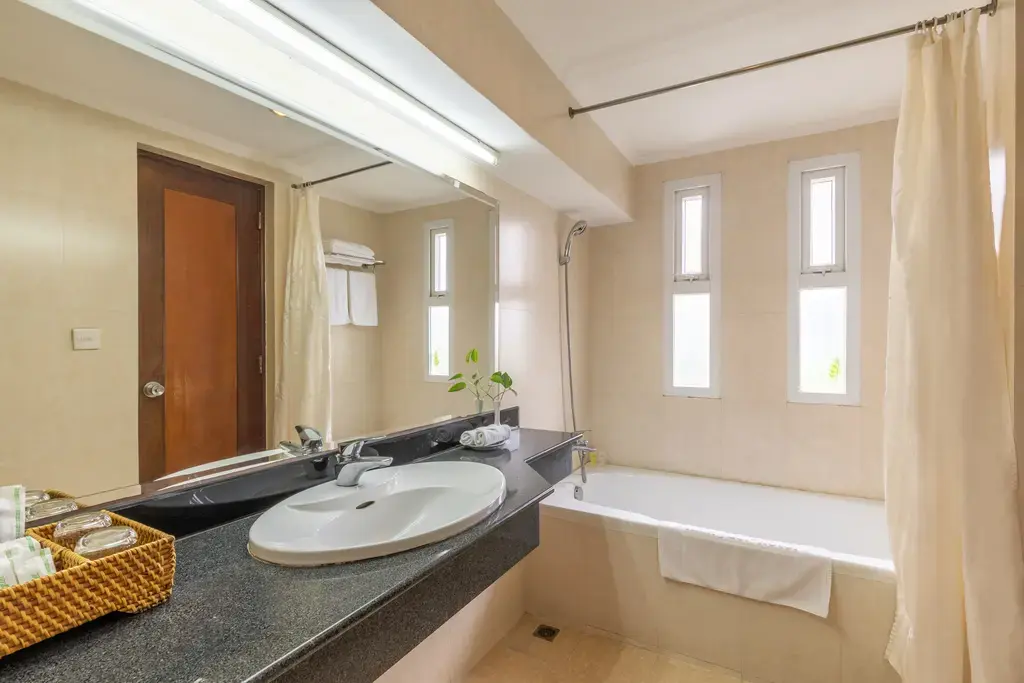 Khách sạn Thắng Lợi Hotel Hà Nội