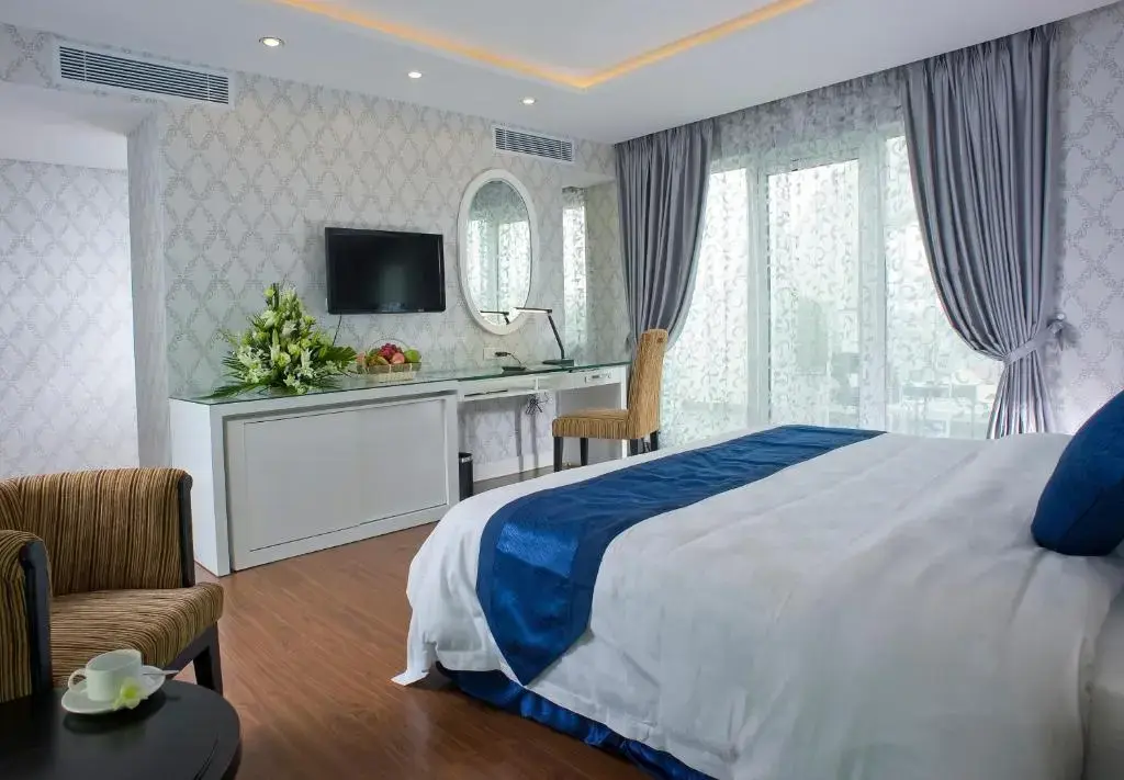 Khách sạn Victor Gallery Hotel & Spa Hà Nội